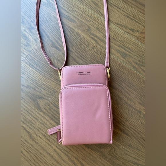 FOREVER YOUNG originally from Korea - Picture 5 of 6